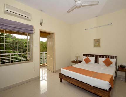  Alcove Service Apartments in Bangalore | Master Bed Room