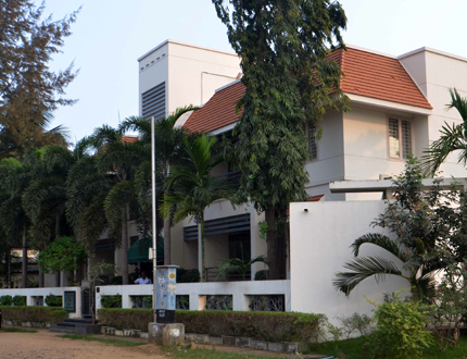 Defence colony frontage