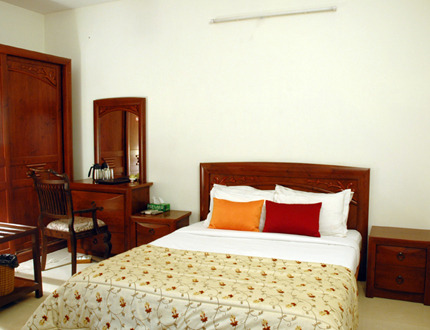 Alcove Service Apartments in Chennai | Master Bed Room