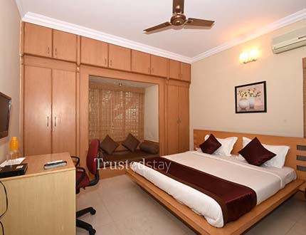Master Bed Room | Alcove Service Apartments in Bangalore
