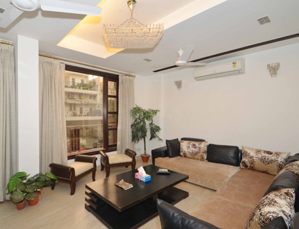 Coproprate accommodation in New Delhi | Living area