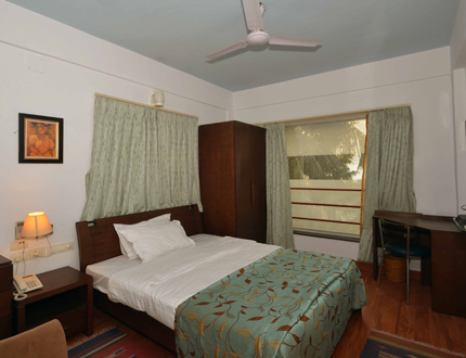 Ballygunge Broad Sreet Bedroom